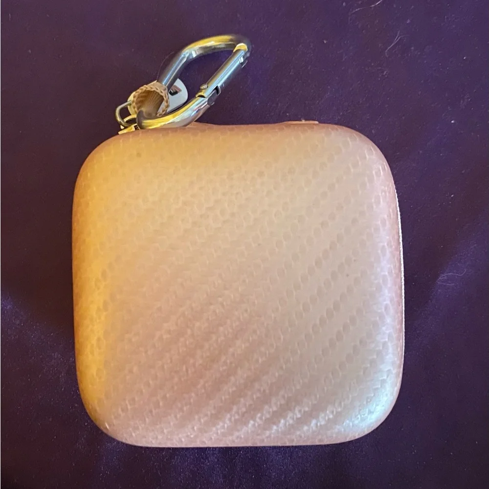 NWOT 3.75" Hard Shell EVA Travel Accessory Case With Carabiner Clip Rose Gold 😍 - Picture 5 of 10